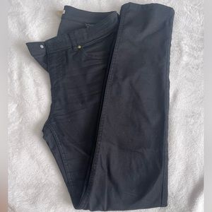 Black skinny jeans
